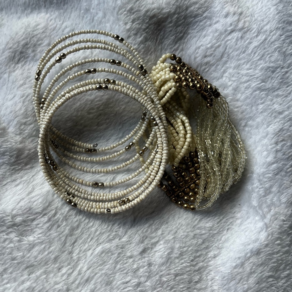 Elegant Gold and Cream Beaded Bracelet Set - Picture 8 of 14